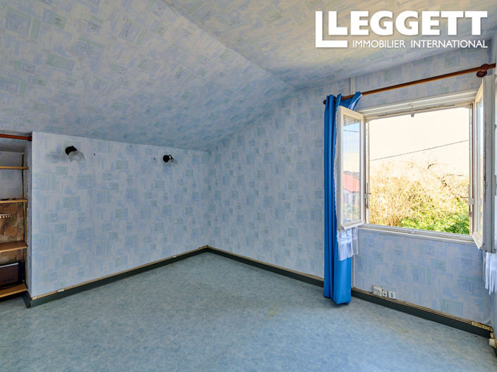 Image No.7-5 Bed House for sale