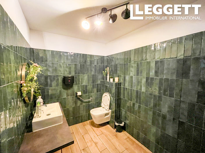 Image No.7-Commercial à vendre à Neffiès