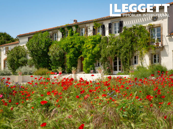 Image No.10-10 Bed House for sale