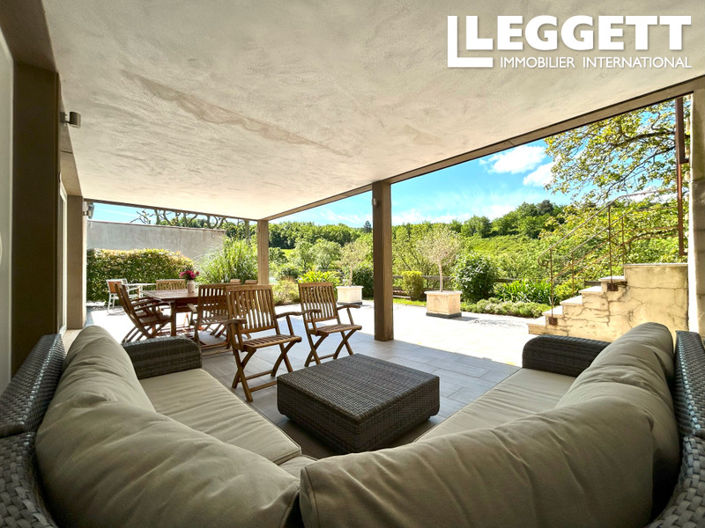 Image No.6-15 Bed House for sale