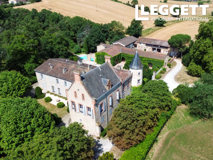 Image No.1-24 Bed Chateaux for sale