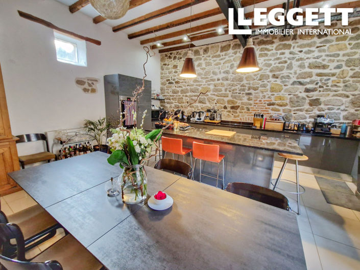 Image No.3-5 Bed House for sale