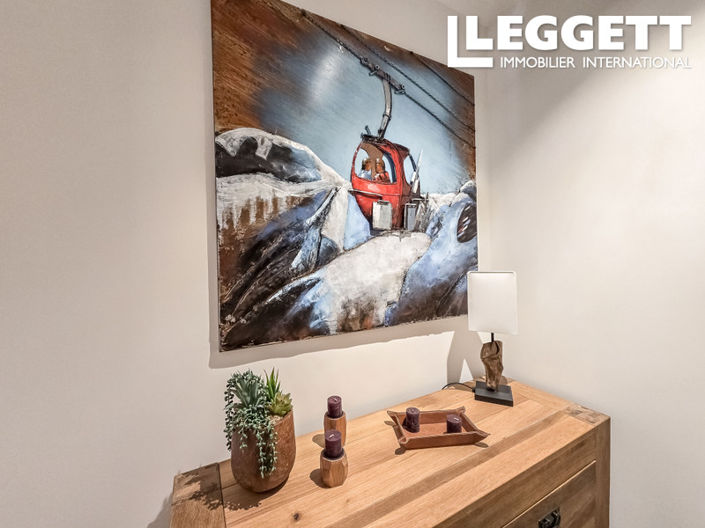 Image No.5-3 Bed House for sale