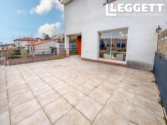 Image No.9-3 Bed House for sale