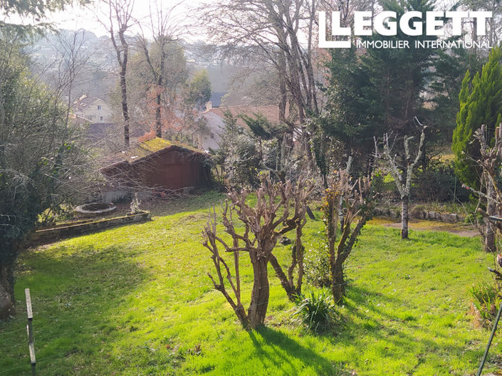 Image No.2-4 Bed House for sale