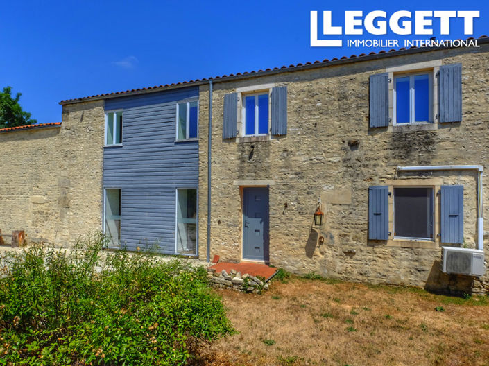 Image No.1-Maison de 5 chambres à vendre à Villeneuve-la-Comtesse
