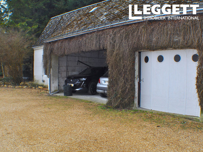 Image No.5-5 Bed House for sale