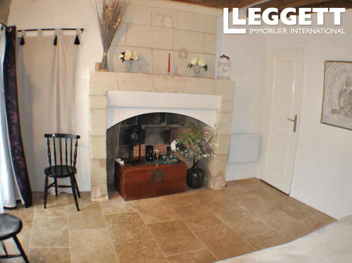 Image No.7-5 Bed House for sale