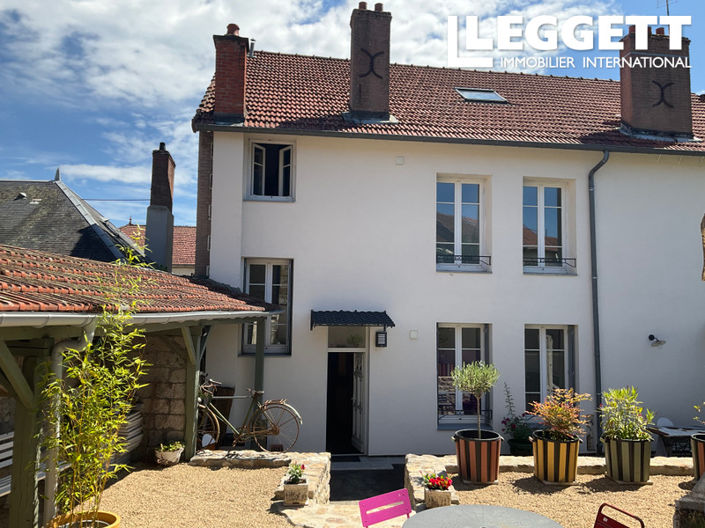 Image No.1-7 Bed House for sale