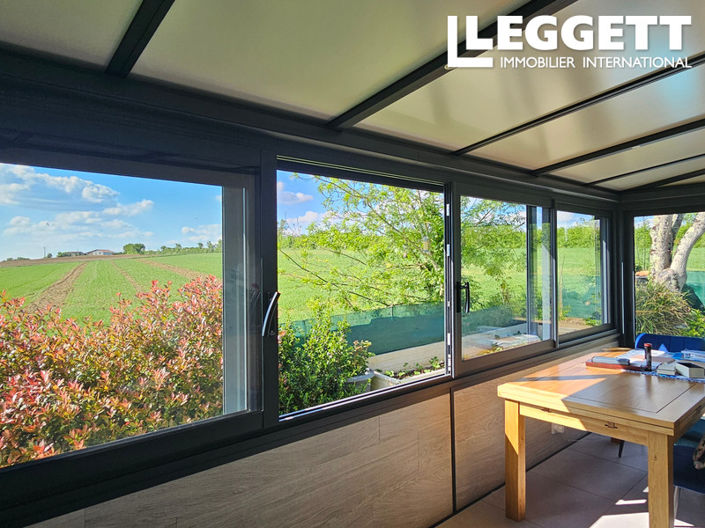 Image No.9-3 Bed House for sale