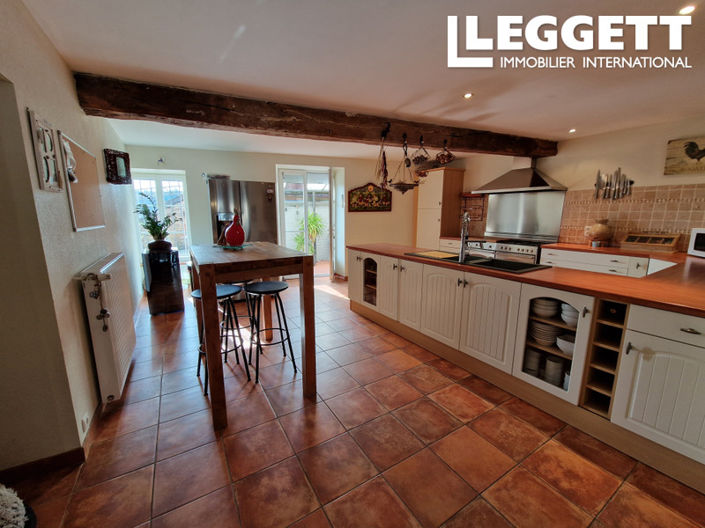 Image No.3-5 Bed House for sale