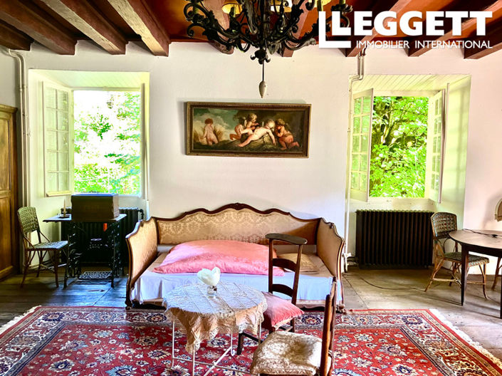 Image No.3-6 Bed House for sale