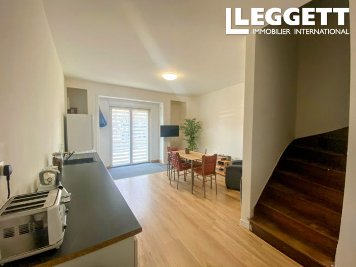 Image No.1-2 Bed House for sale