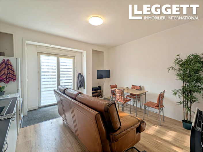 Image No.3-2 Bed House for sale