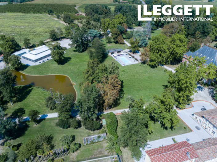 Image No.2-Châteaux de 16 chambres à vendre à Grenade