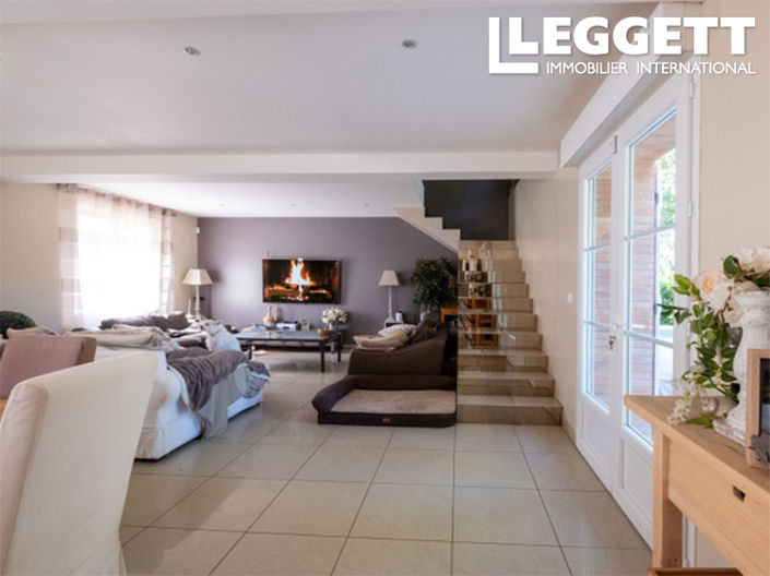 Image No.9-Châteaux de 16 chambres à vendre à Grenade