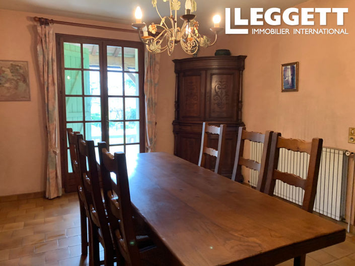 Image No.6-3 Bed House for sale