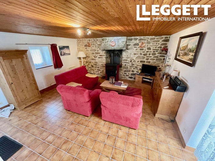 Image No.8-4 Bed House for sale