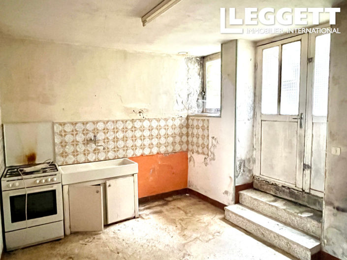 Image No.4-2 Bed House for sale