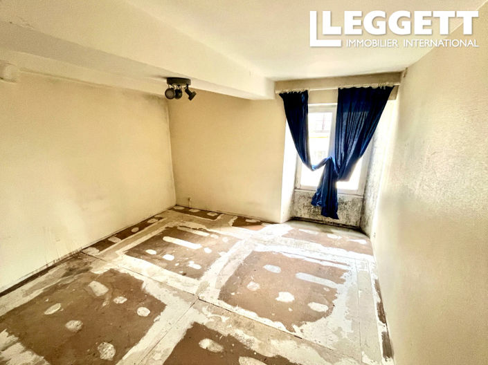 Image No.7-2 Bed House for sale