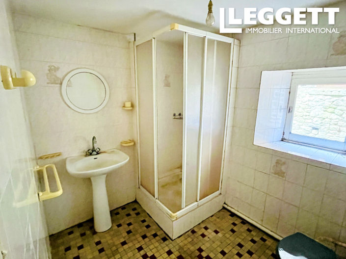 Image No.9-2 Bed House for sale