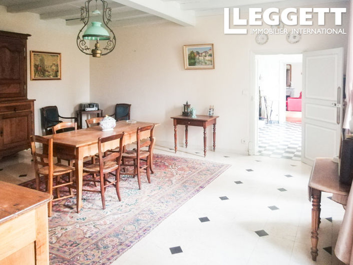 Image No.6-4 Bed House for sale