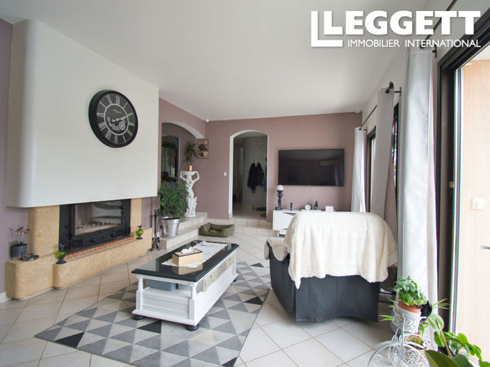 Image No.5-3 Bed House for sale