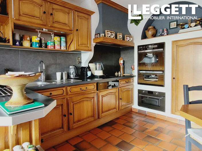 Image No.5-4 Bed House for sale