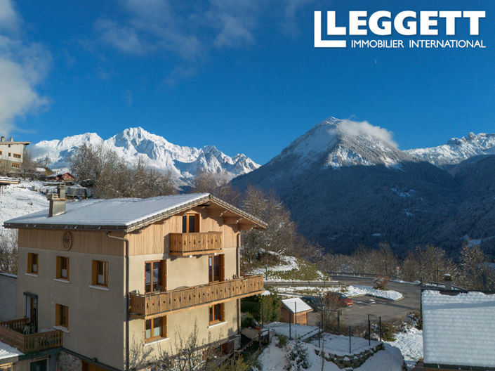 Image No.1-4 Bed House for sale