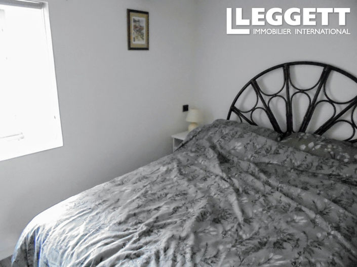 Image No.10-4 Bed House for sale