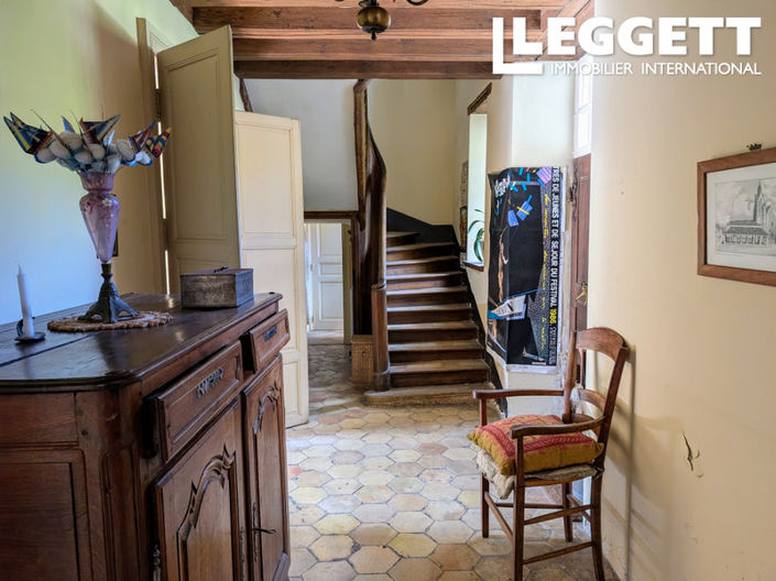 Image No.8-4 Bed House for sale