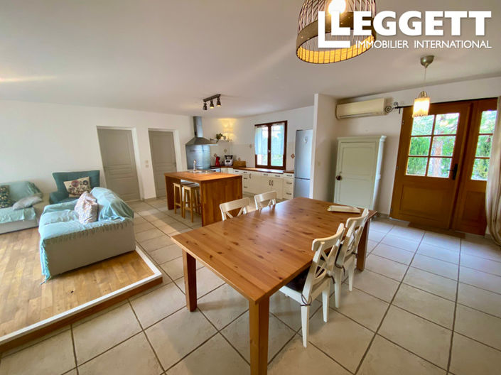 Image No.4-4 Bed House for sale