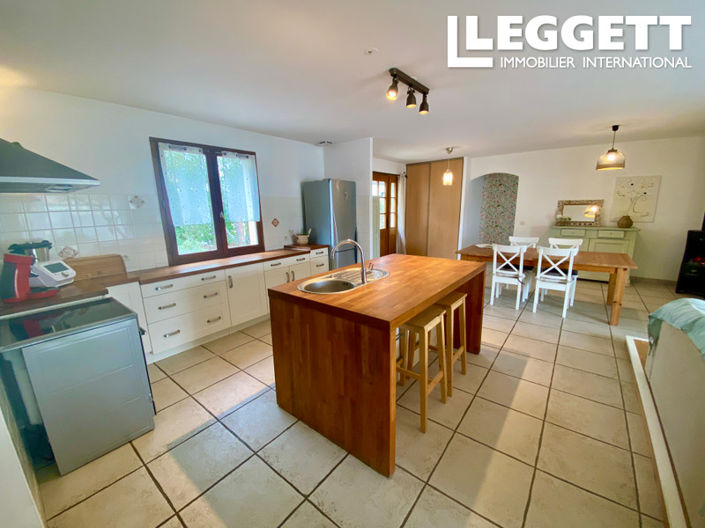 Image No.5-4 Bed House for sale