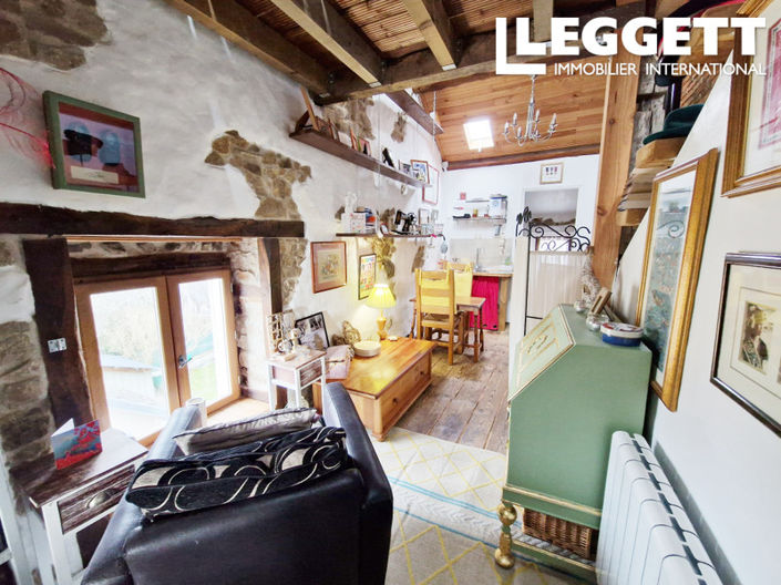 Image No.10-3 Bed House for sale