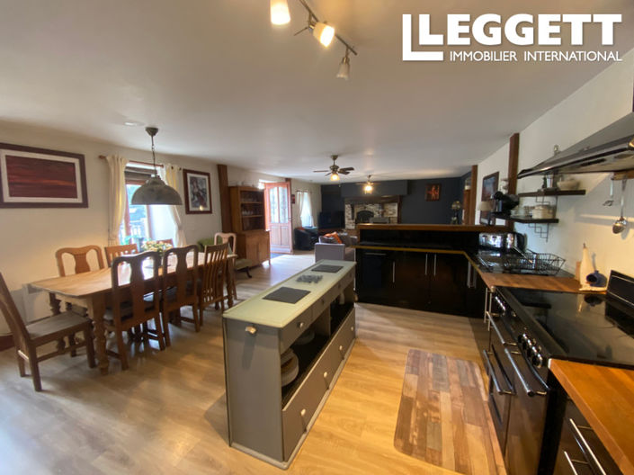 Image No.3-5 Bed House for sale