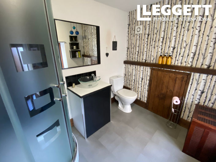 Image No.7-5 Bed House for sale