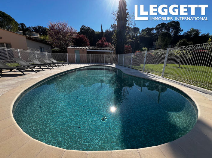 Image No.4-6 Bed House for sale