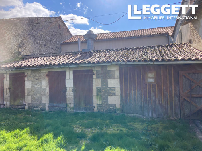 Image No.10-3 Bed House for sale