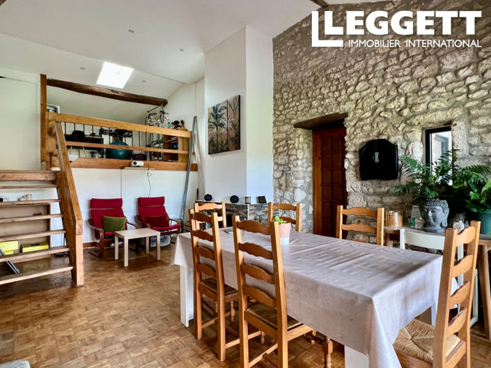 Image No.10-3 Bed House for sale