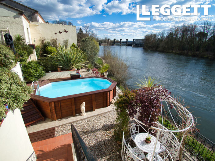 Image No.3-5 Bed House for sale