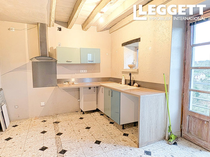 Image No.3-3 Bed House for sale