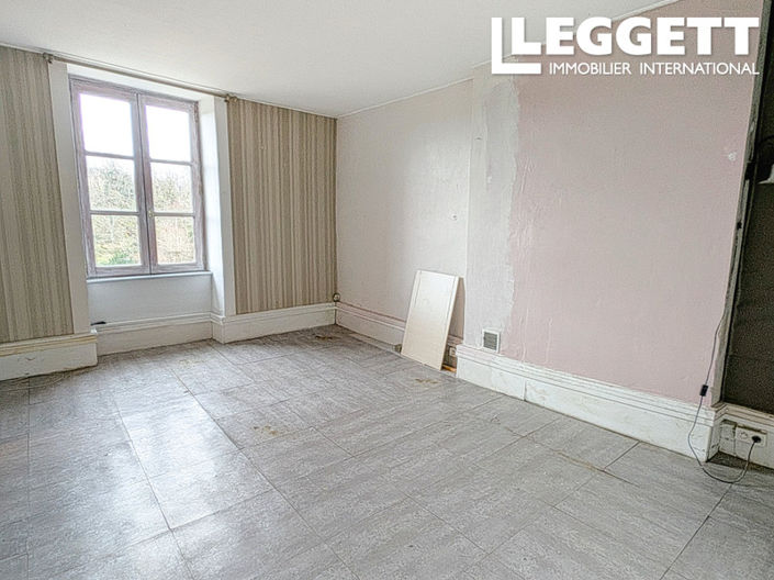 Image No.6-3 Bed House for sale