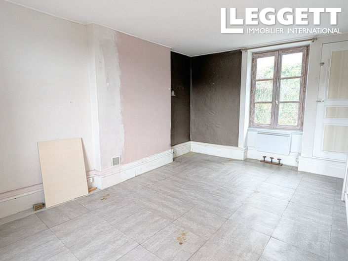 Image No.8-3 Bed House for sale