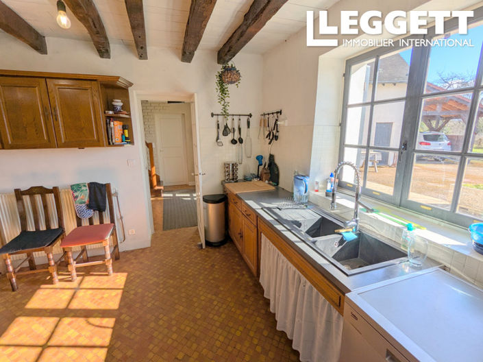 Image No.6-3 Bed House for sale