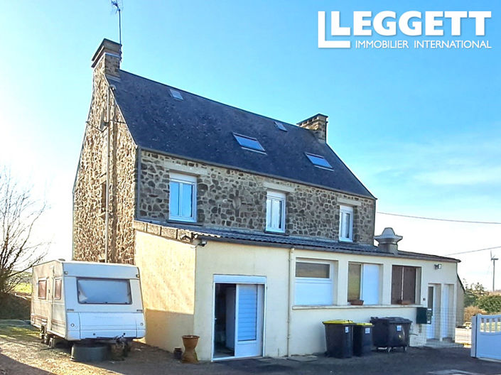 Image No.4-3 Bed Commercial for sale