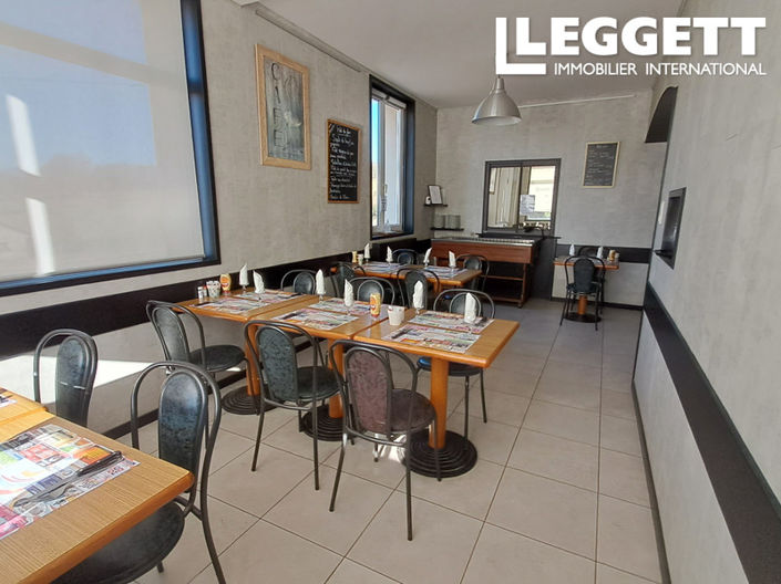 Image No.2-3 Bed Commercial for sale