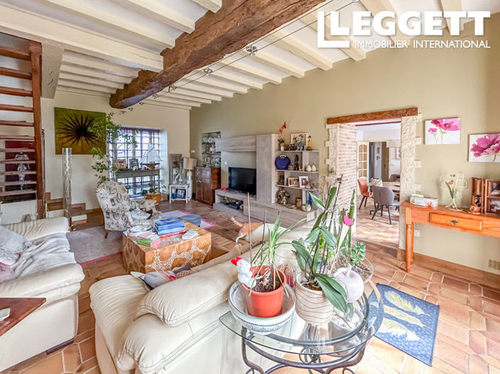 Image No.3-4 Bed House for sale