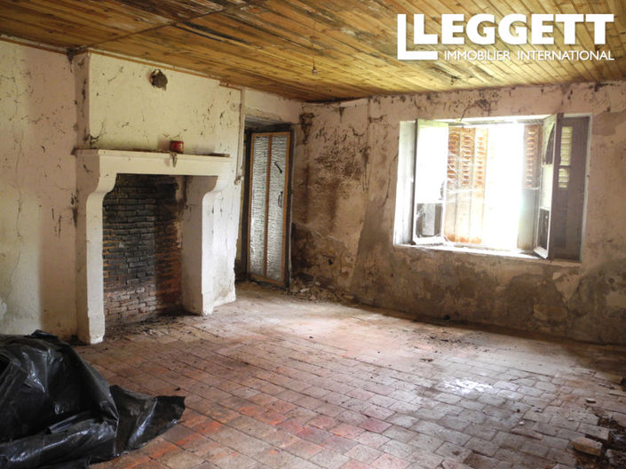 Image No.3-2 Bed House for sale