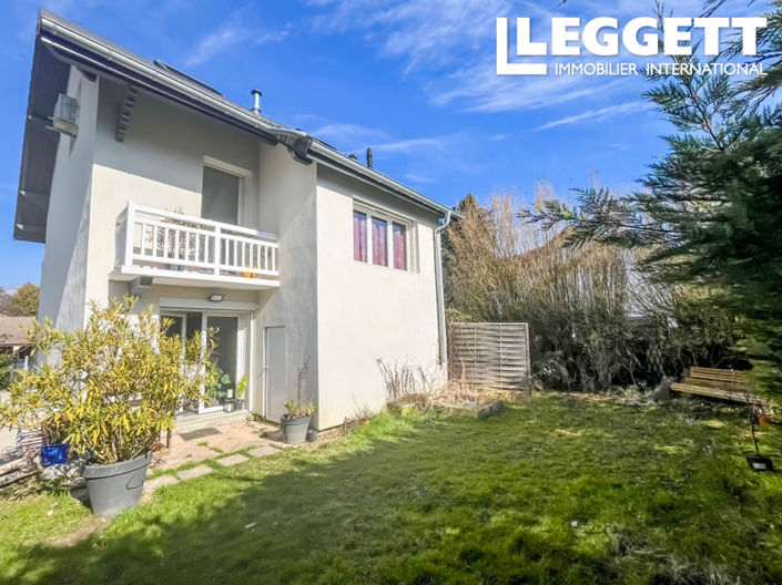 Image No.10-4 Bed House for sale