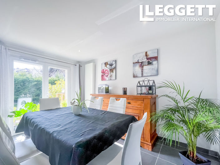 Image No.4-4 Bed House for sale